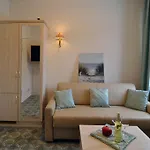 Haus Moenchgut Otel Thiessow
