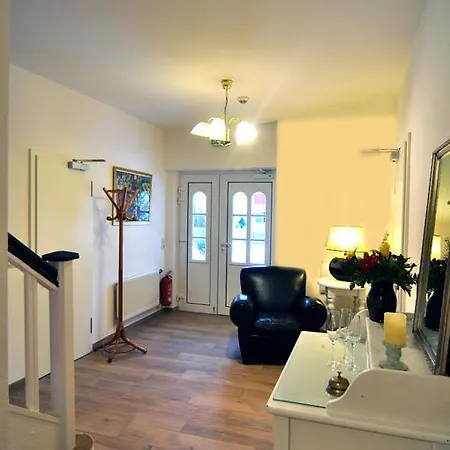 Haus Moenchgut 3* Thiessow