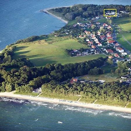 Hotel Haus Moenchgut 3*